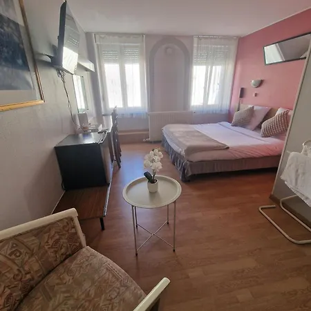 Hotel De L'academie Nancy