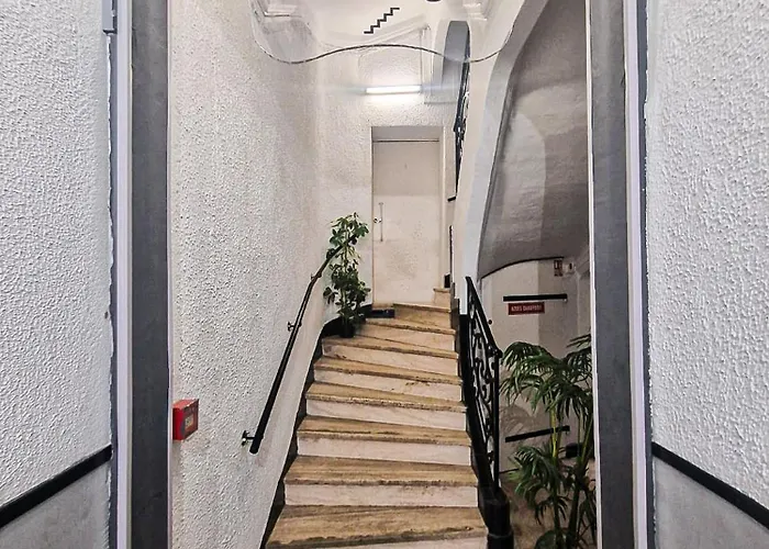 De L'academie Place Stanislas, Centre , Gare Et Congres ナンシー