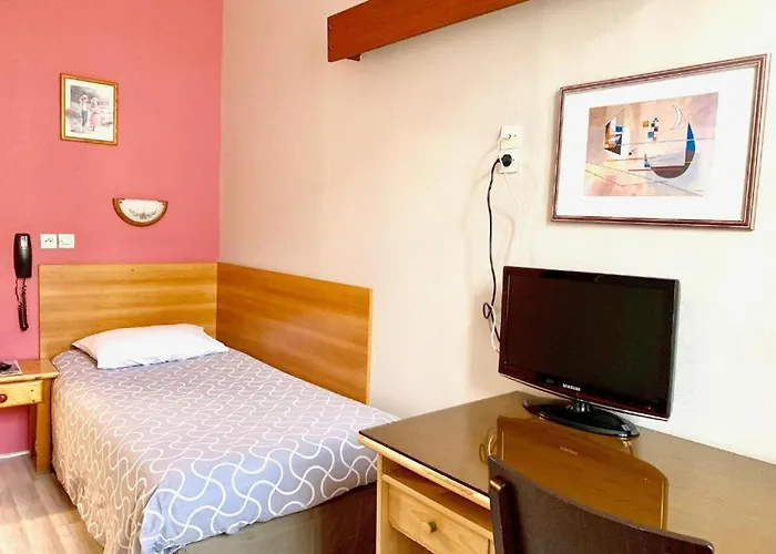 فندق De L'academie Place Stanislas, Centre , Gare Et Congres نانسي