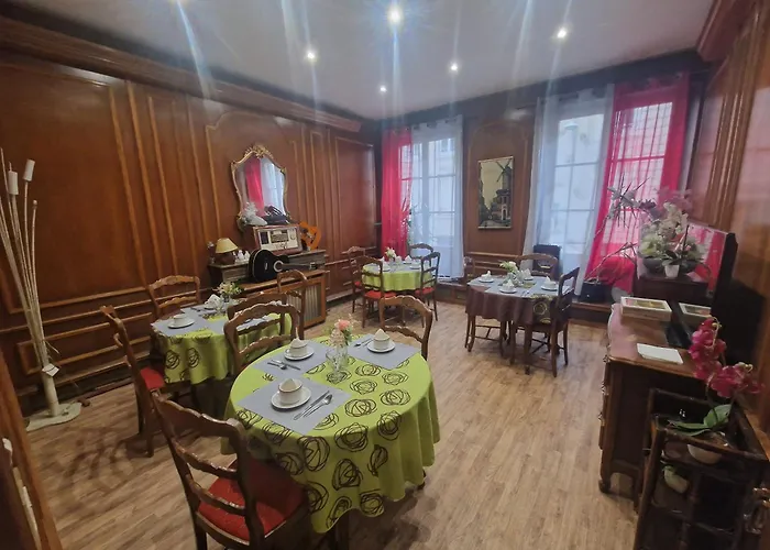 De L'academie Place Stanislas, Centre , Gare Et Congres 2* نانسي