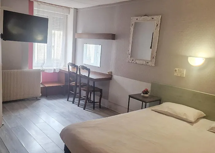 فندق De L'academie Place Stanislas, Centre , Gare Et Congres نانسي