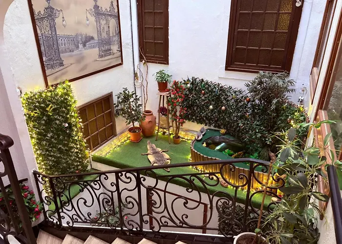 De L'academie Place Stanislas, Centre , Gare Et Congres نانسي